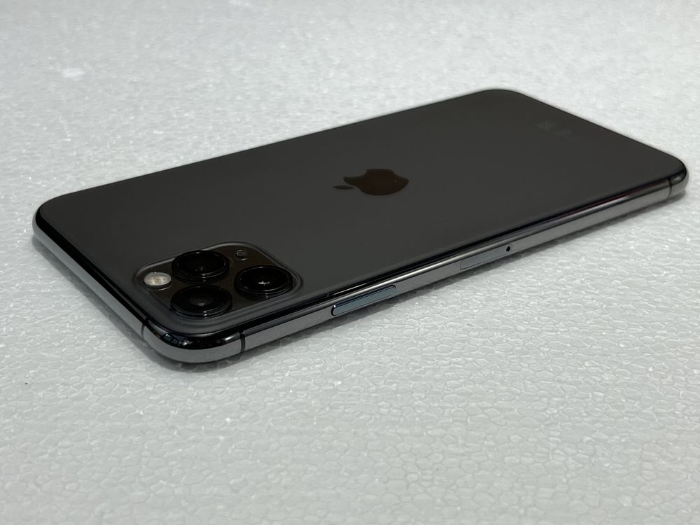 iPhone 11 Pro MAX 64Gb Space Gray Neverlocked 91% viata bateriei