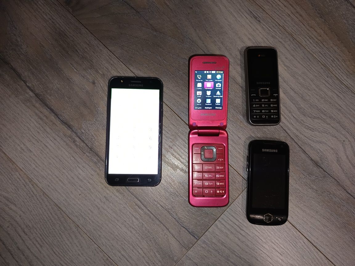 Лот стари телефони Samsung
