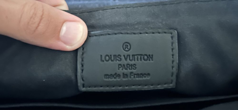 Чанта на Louis Vuitton