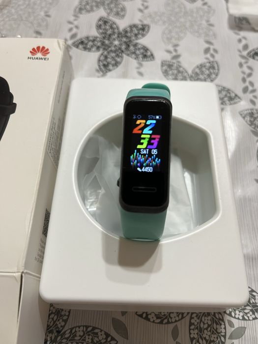Huawei band 4 фитнес гривна