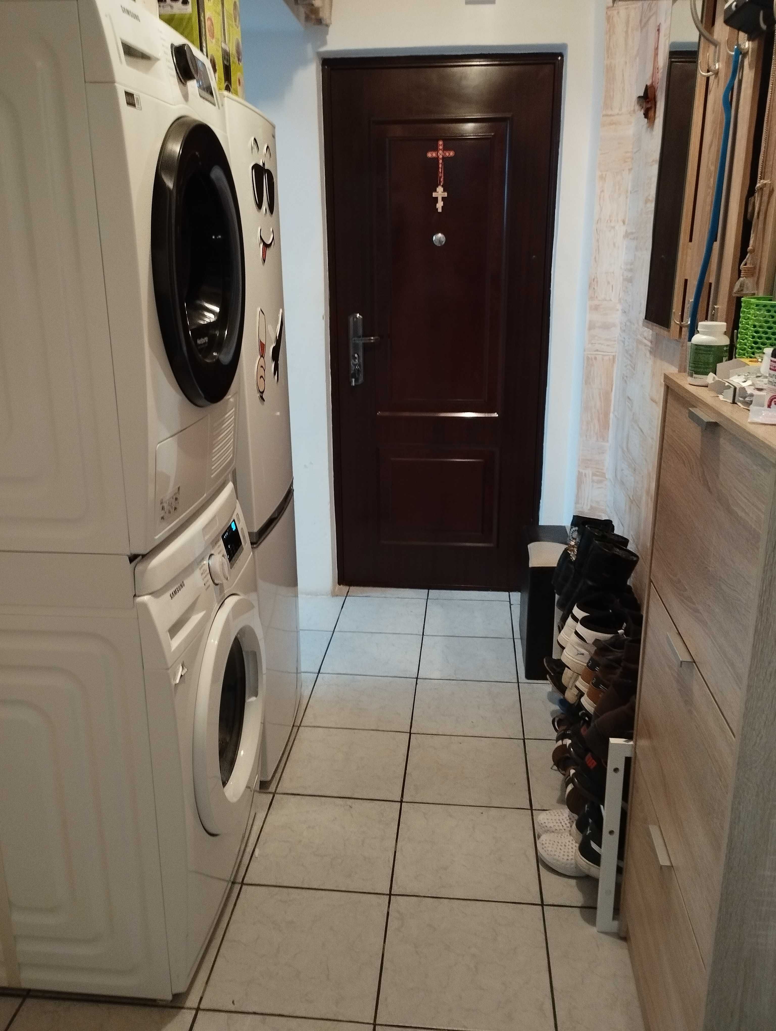 Imobiliare/ Apartamente  de vânzare 2 camere Florești Prahova