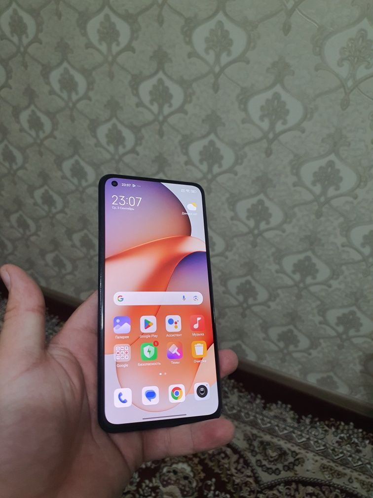 Xiaomi 11 Xiaomi 11 Lite 5G 
8