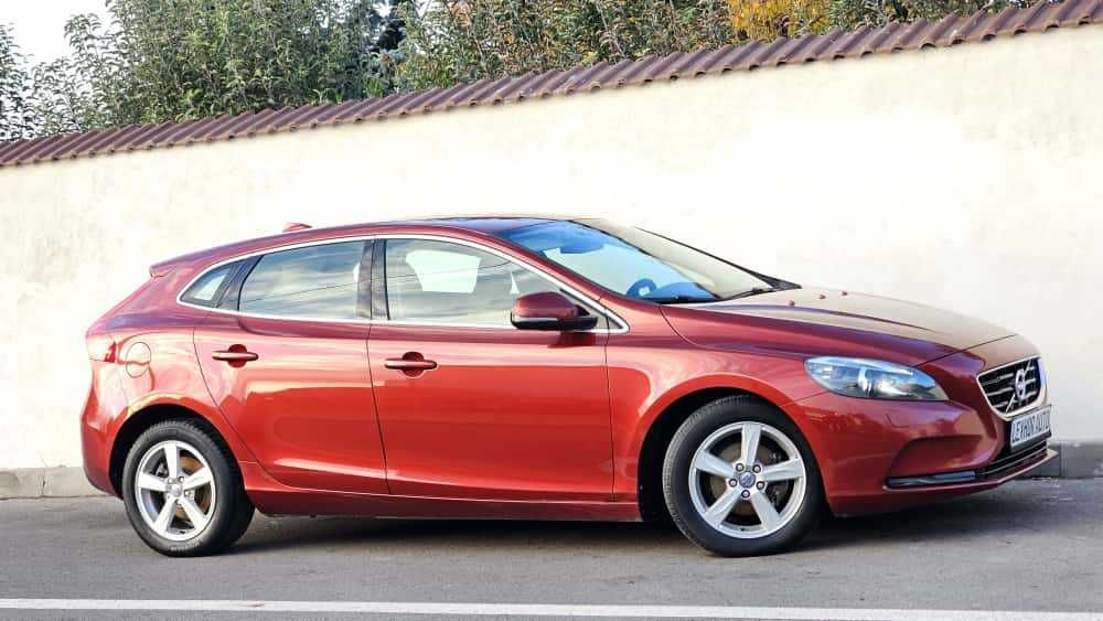 Volvo V40 Momentum Pro D2 1.6D 115cp 2013 Euro5 Bixenon Piele NAVI TOP