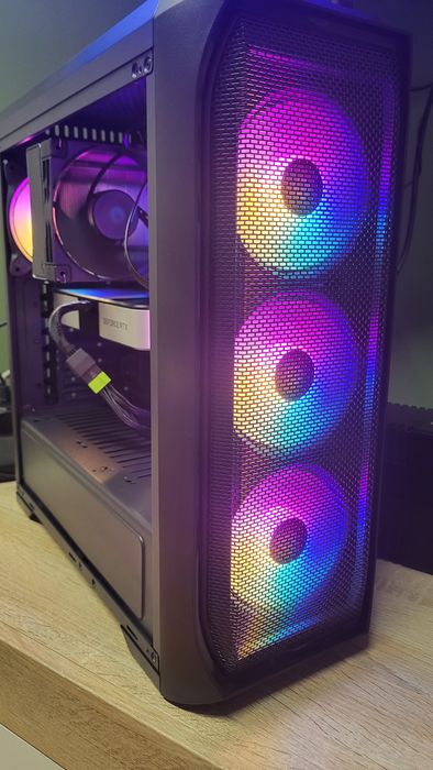 Геймърски компютър I5-13400F, Nvidia RTX 3060ti 8gb, 32gb ram,