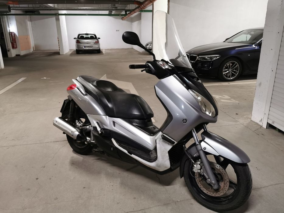 Yamaha xmax 250cc