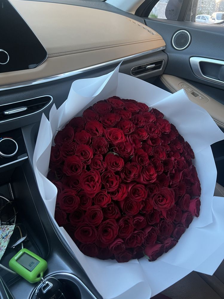 Отдам букет из 101 розы срочно