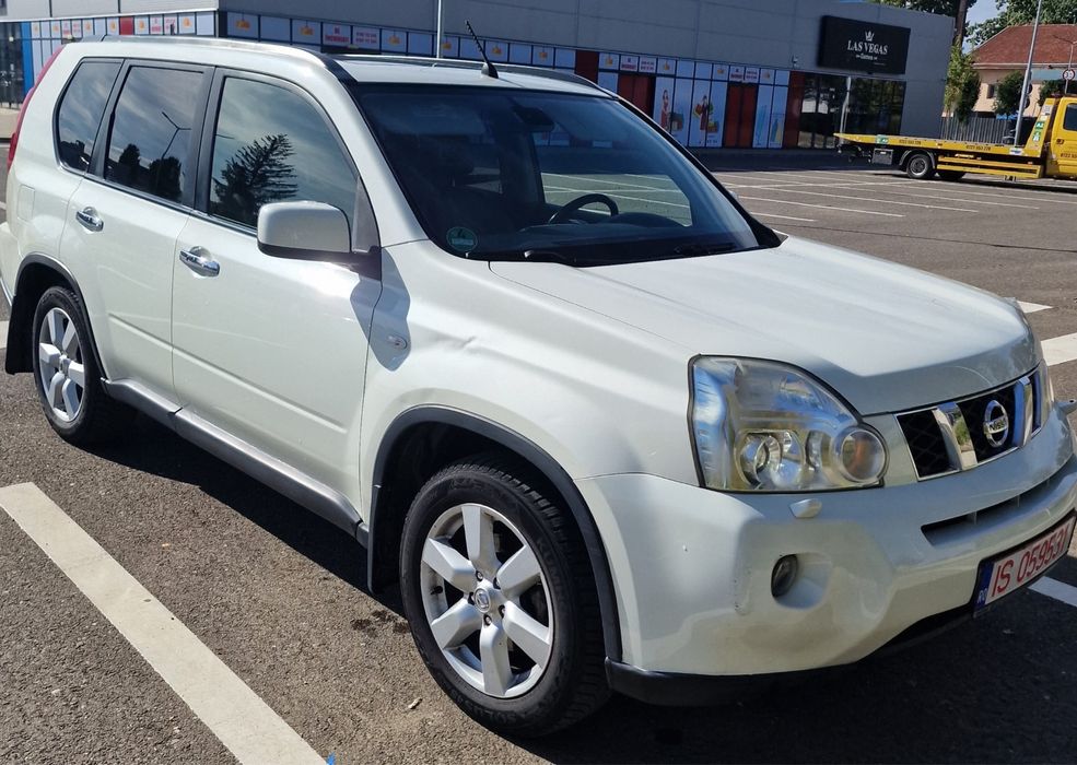 Nissan Xtrail 2.0 Diesel 4×4  2009