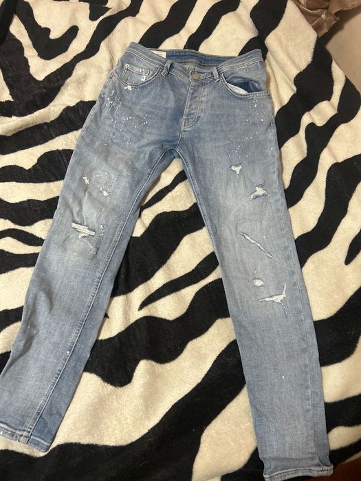 Vând blugi Zara mărimea 38