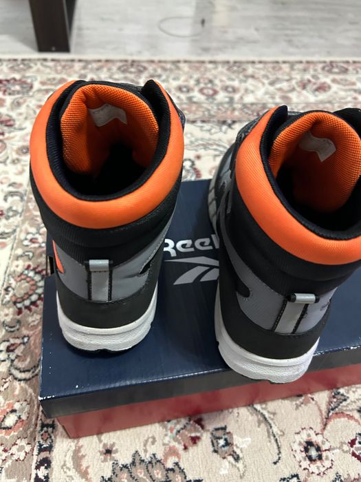 Ghete Geox noi, marime 40