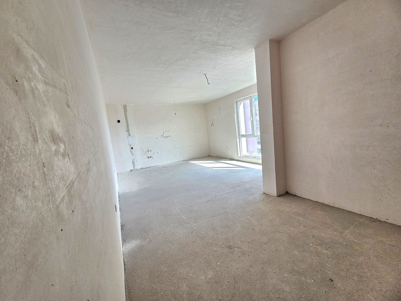 Продава се Едностаен апартамент в Пловдив, Христо Смирненски - 51 кв.м за 1128 €/кв.м - Снимка #1
