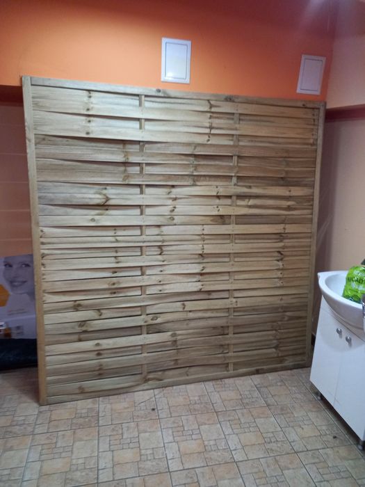 Frizerie mobilier second-hand