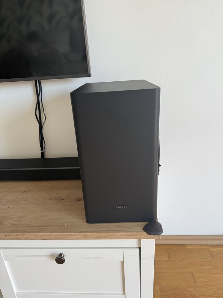Soundbar HW-C450/EN, 2.1, 300W, Dolby, Subwoofer inclus Samsung