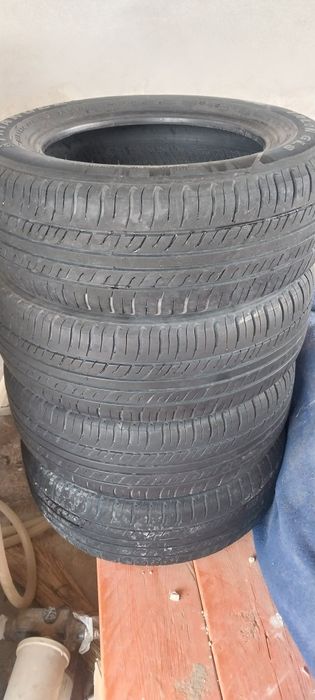 Шины летние  продам