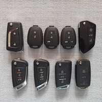 Ключи с кнопками для автомобиля