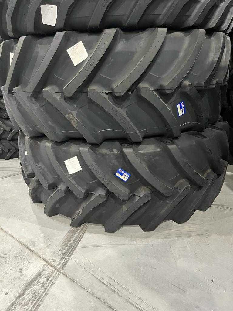 710/70r42 LICHIDARE STOC anvelope de tractor john deere 8270r