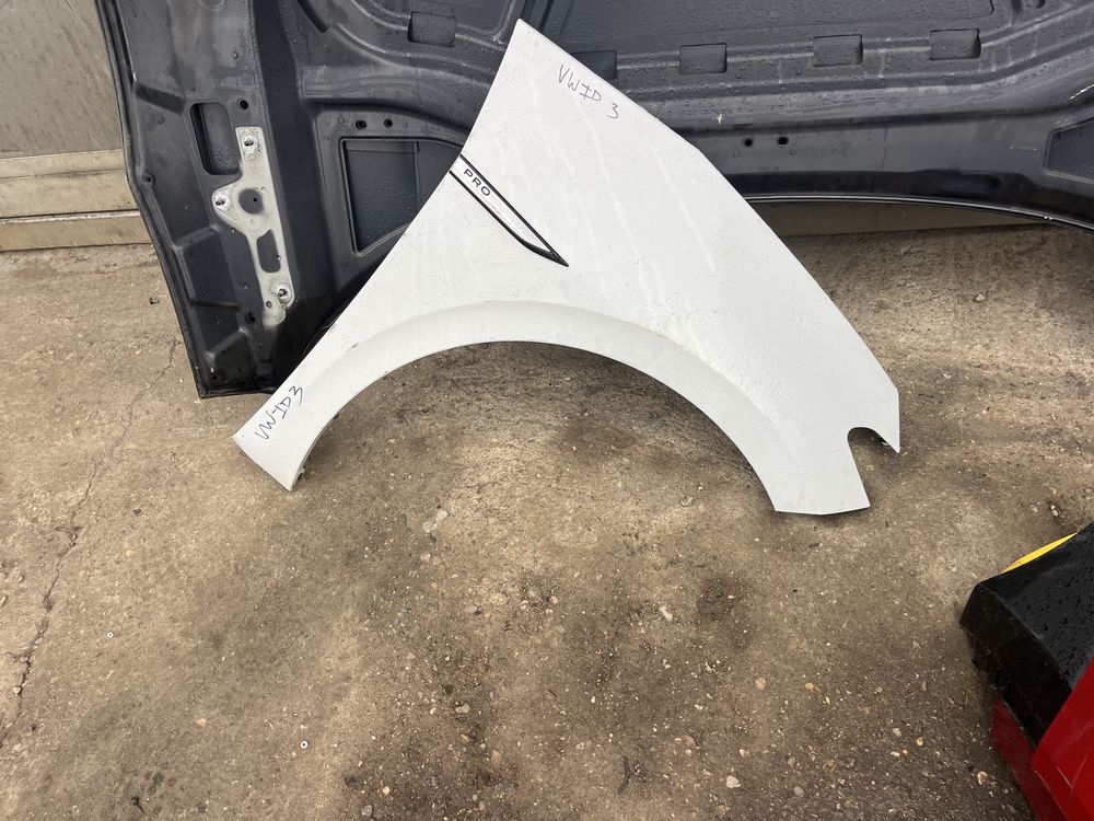 Калник Volkswagen ID 3 десен