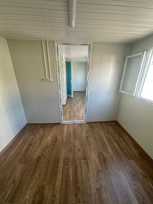 Vând containere modulare