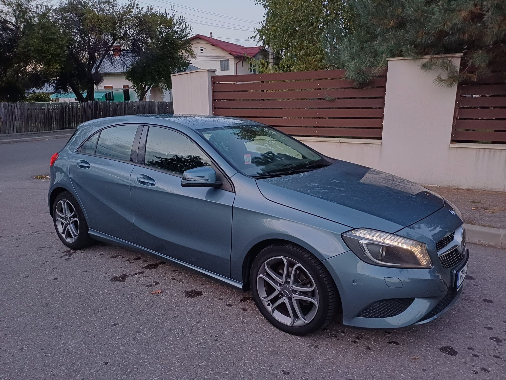 Mercedes a class 2014 faruri bixenon full led distronic