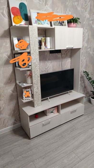 Продам стенку под TV