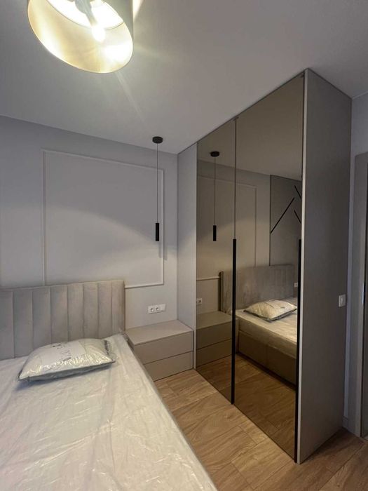 Тристаен имот в кв.Малинова долина