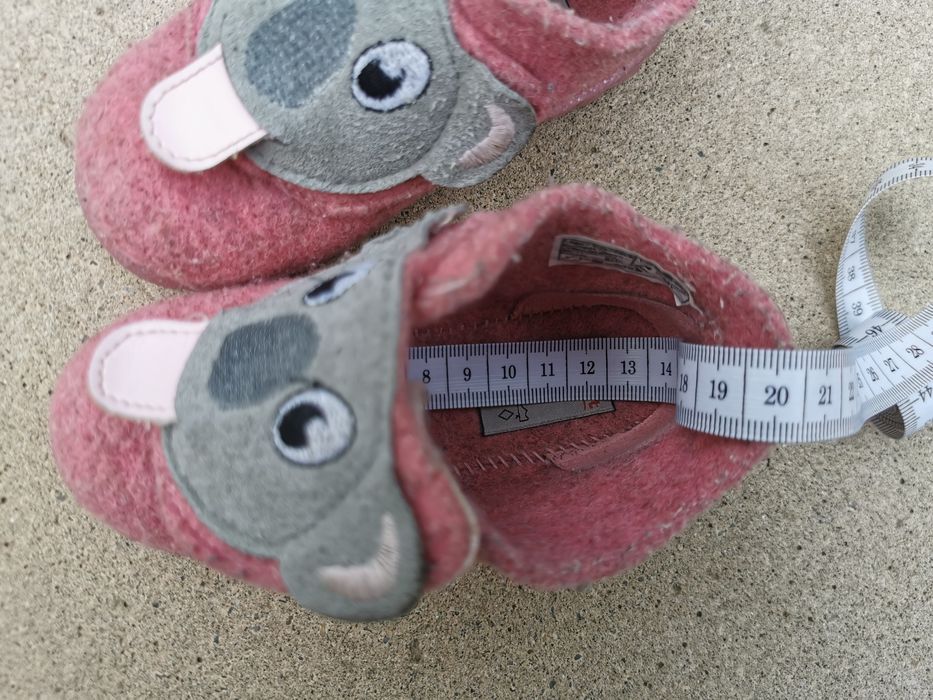 Papuci de casă / Pantofi de interior Superfit, fete, mărimea 21