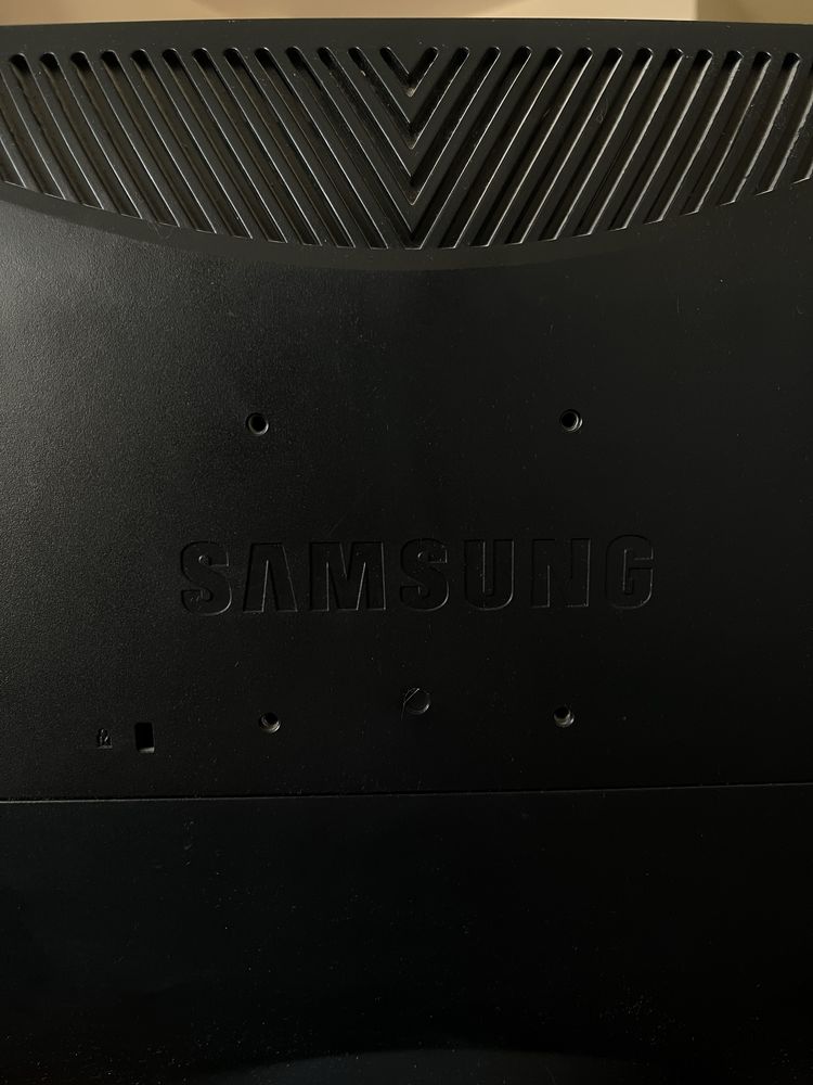 Монитор Samsung SyncMaster 731BF – 17” LCD (SXGA)