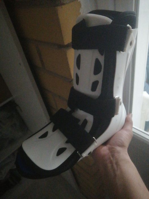 Продам лангет на ногу