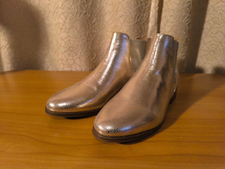 Cizme dama Bobbies aurii marime 37