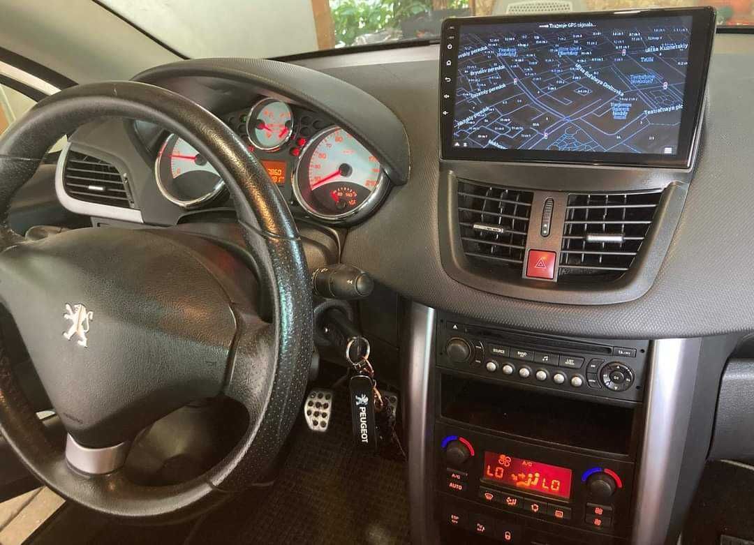 Navigatie android Peugeor 207 GPS Waze YouTube Carplay BT