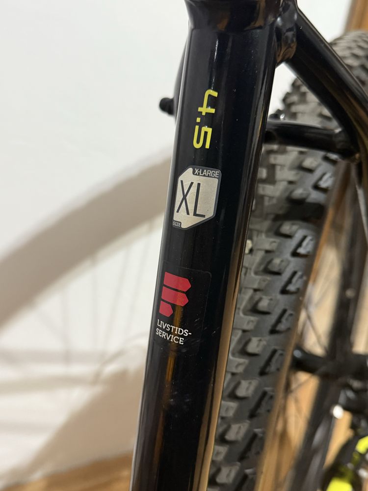 Cannondale CA NOUA  cadru XL schimbatoare XT furca rock Shox