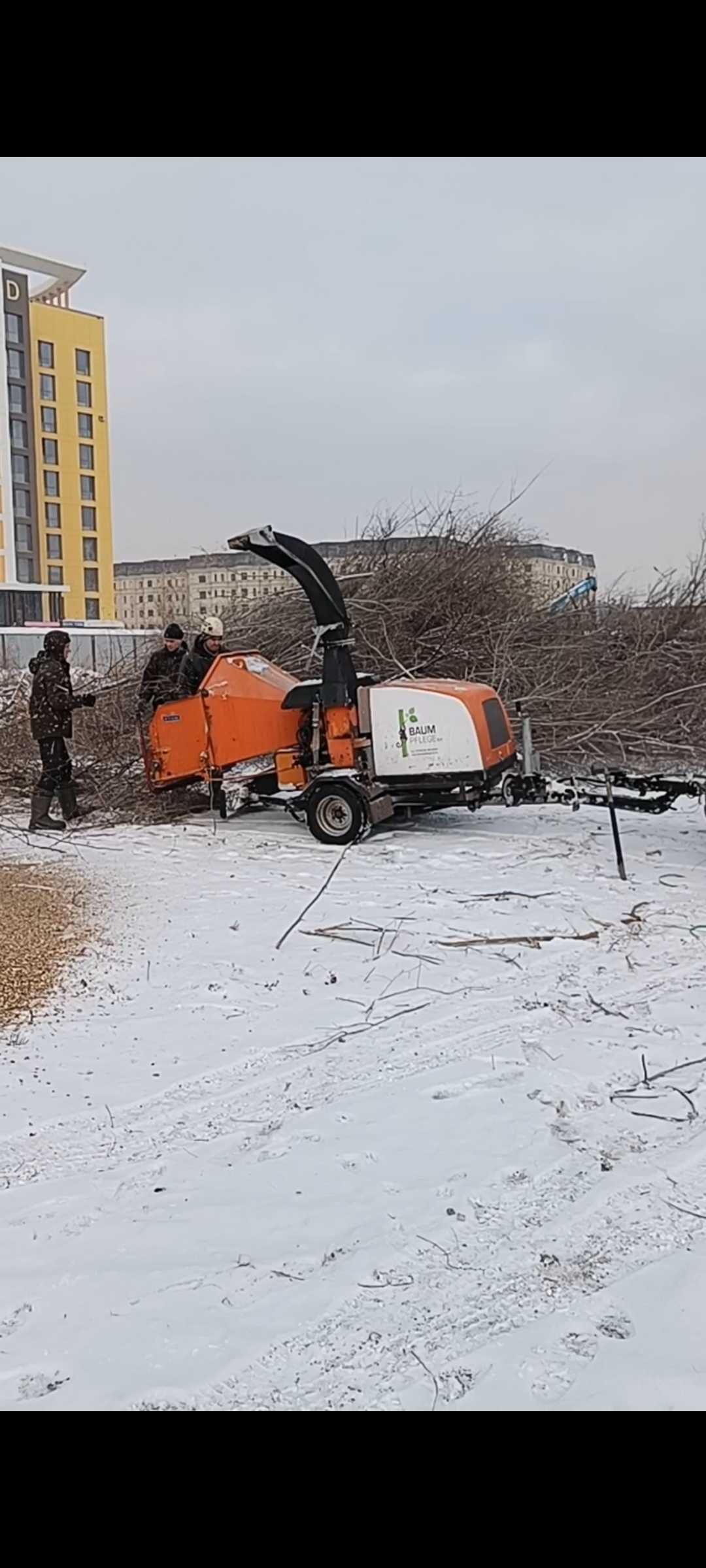 Щепорез, измельчитель утилизация веток, щепа, мульча, спил деревьев