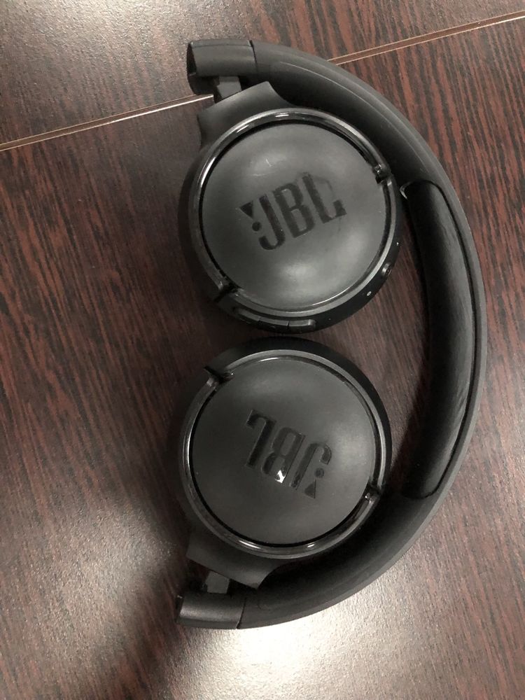 căști JBL over ear