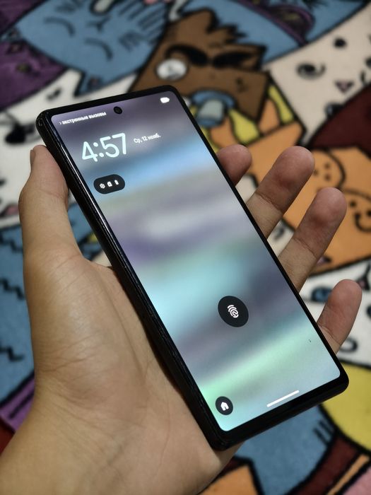 продам Pixel 6a нормальное состояний