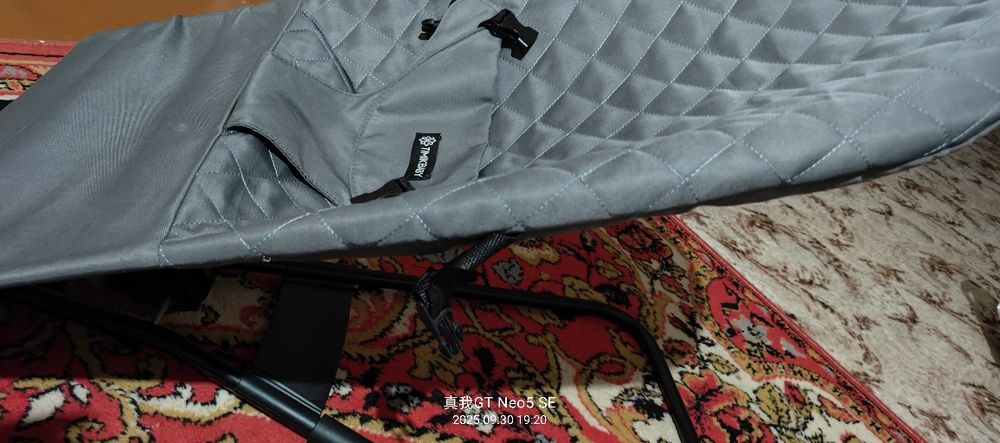 shizlong va kiyimlar yaxshi ahvolda