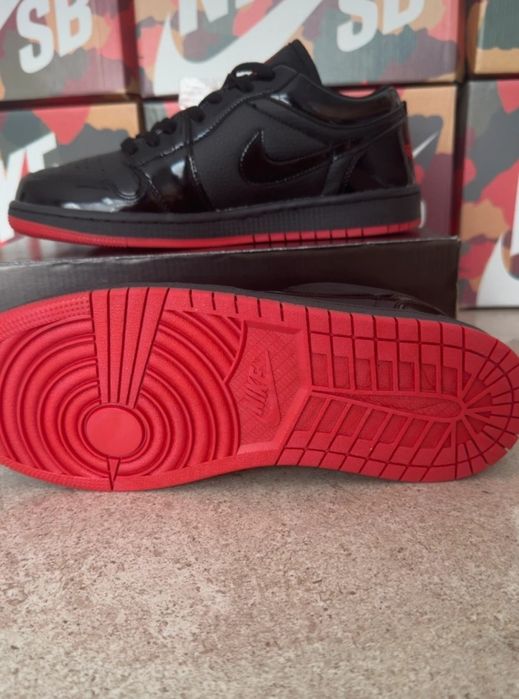 Vând adidași Nike impecabili mărime 38 ,39,40