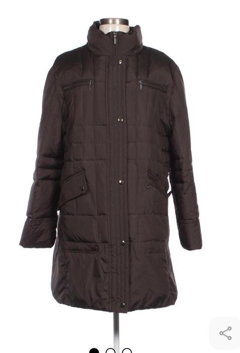 Geaca de dama, in stare foarte buna, marimea L