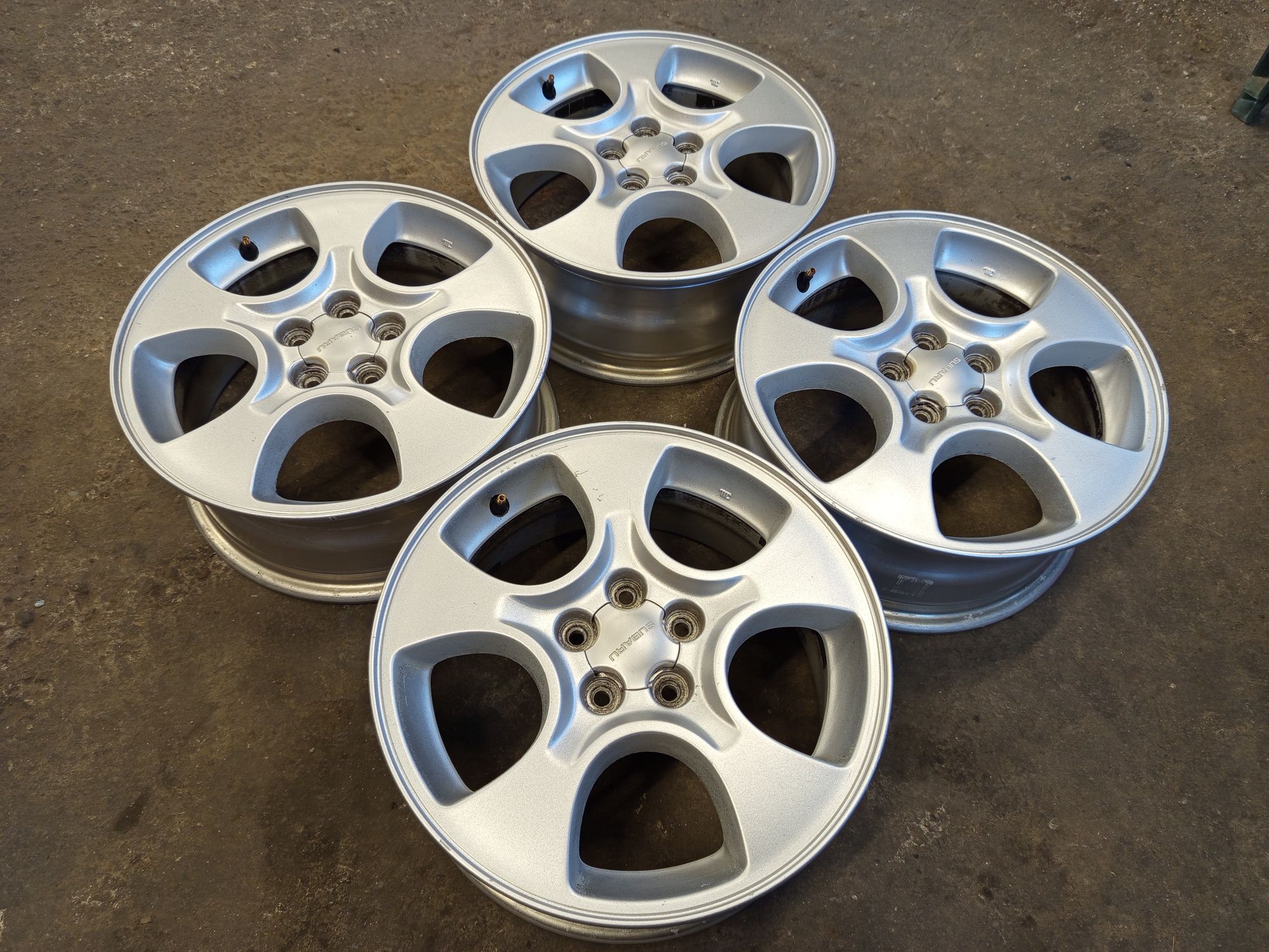 16" Subaru Оригинални Джанти 5x100 Субару