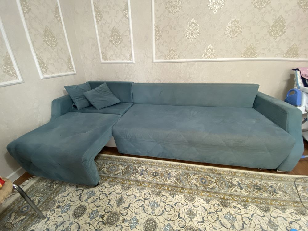Продам диван в хорошем состоянии
