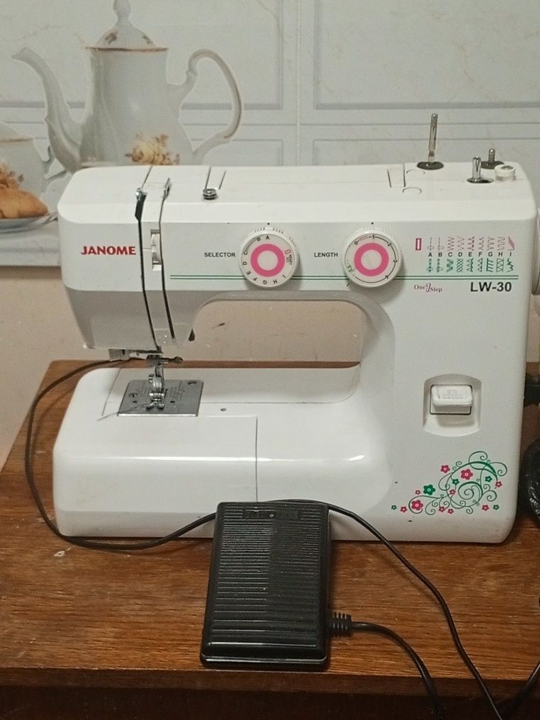 JANOME LW-30 Garante bor