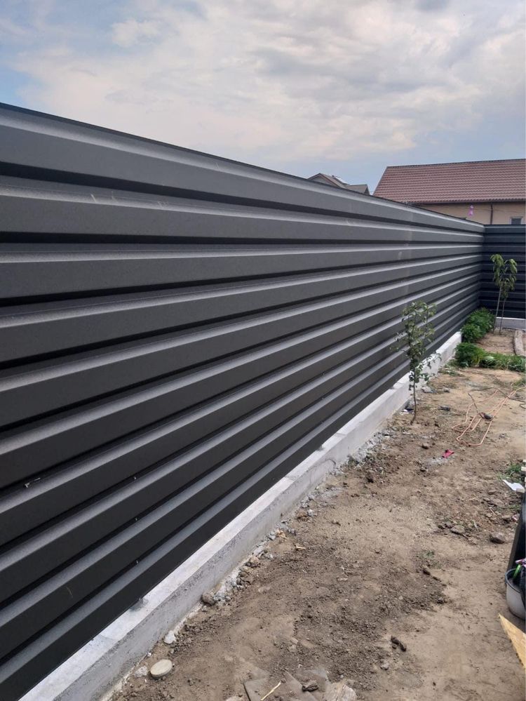 Construim garduri din tabla cutata sipca metalica etc