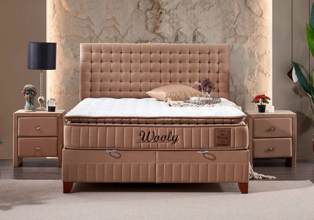 Тапицирано легло Wooly Охра