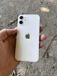 Vand iPhone 12 Mini Alb 100% bateria sau schimb