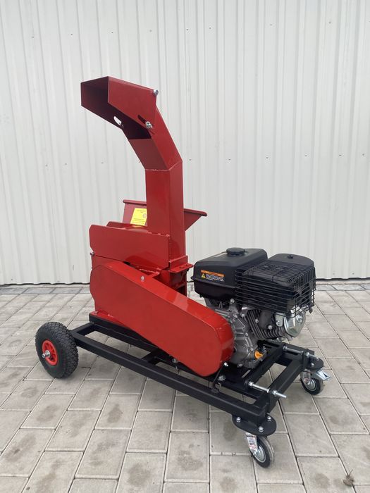 Tocător crengi și resturi vegetale bezina sau electric