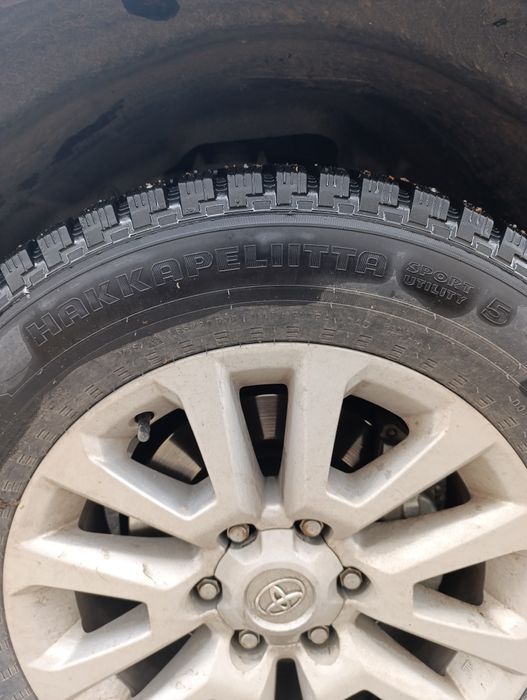 Продам зимнюю резину nokian hakkapelitta 5