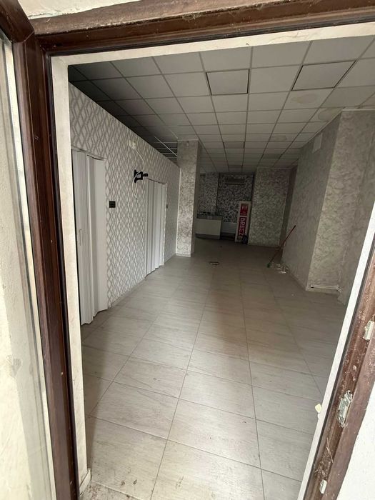 Spațiu comercial de închiriat – 336 mp + subsol + parcare