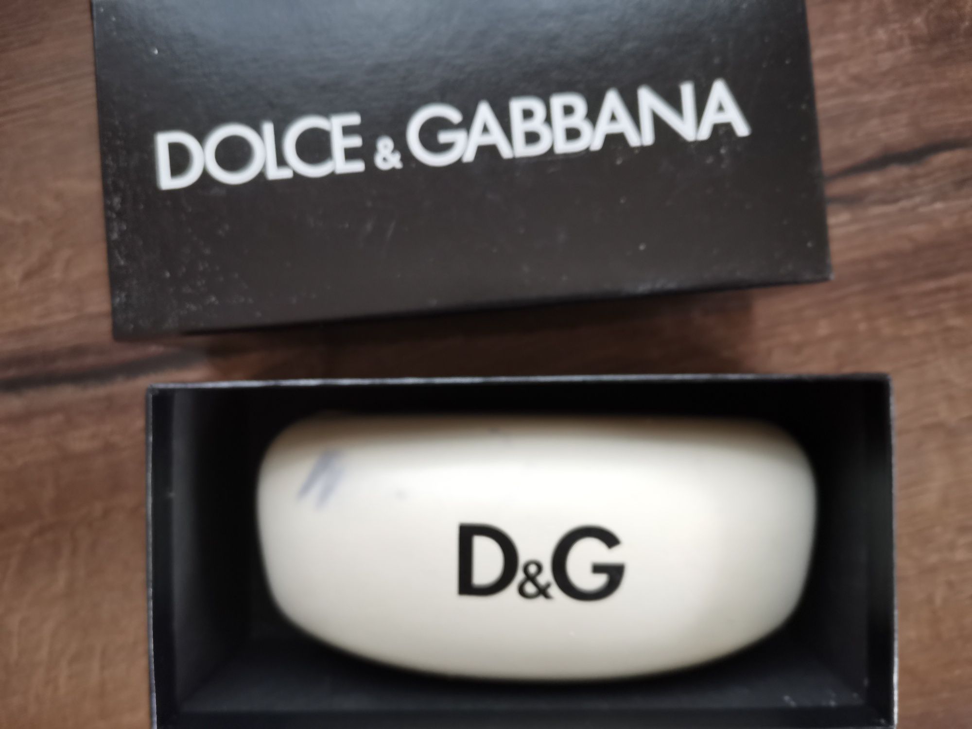 D&G слънчеви очила