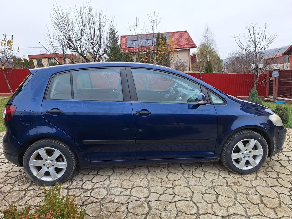 Vw golf 5 plus diesel înmatriculat ro-clima