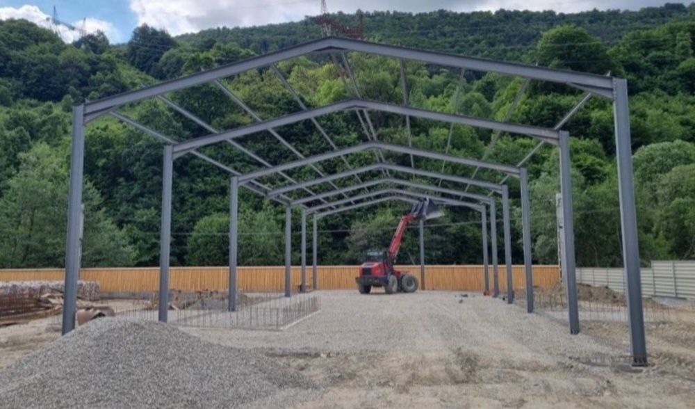 vand hala metalica 20x10x4 La 4300 euro
Fac și alte dimensiuni pe coma