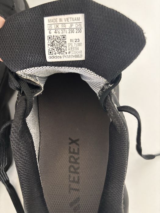 Adidas Terrex туристически обувки с Gore-tex мембрана