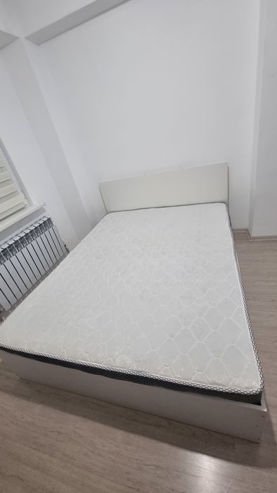 Матрас белый 200*160